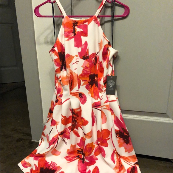 VINCE CAMUTO— Floral Dress - Picture 2 of 2